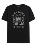 T-shirt Stranger Things - Look Upside Down noir à plat, design 'Welcome to the Upside Down' en gris, vêtement en coton pour fans de la série.