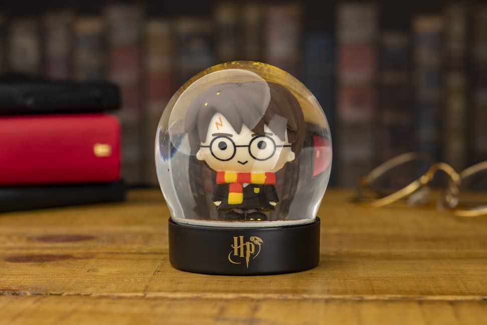 Boule à neige Harry Potter - Chibi Harry - Legend Icon Boules à neige Paladone