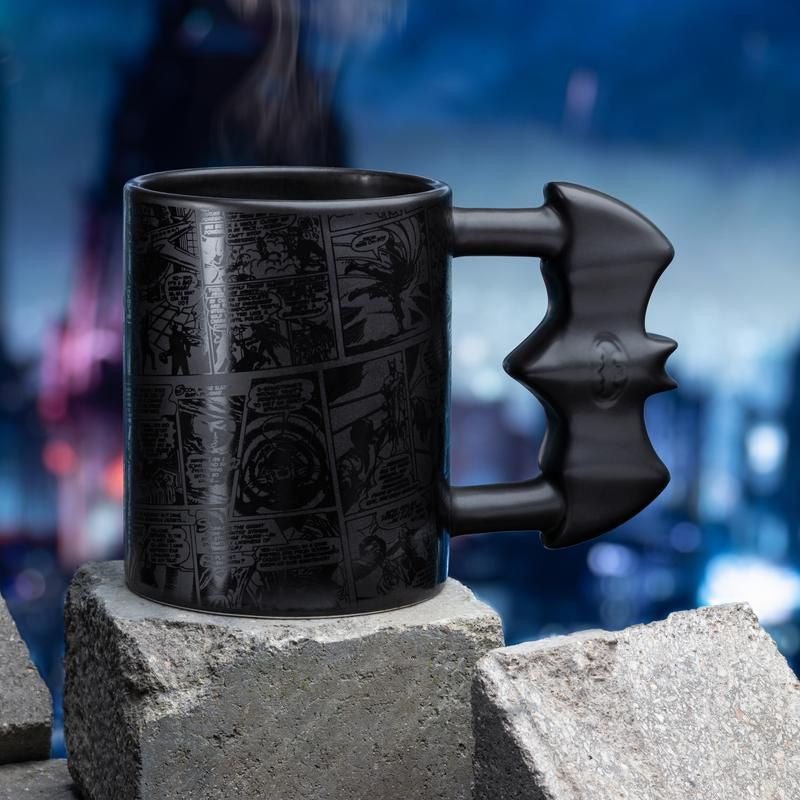 Mug 3D Batman DC Comics - Batarang - Legend Icon Mug Paladone