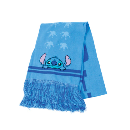 Écharpe Disney - STITCH pliée, montrant le motif brodé de Stitch et silhouettes d'extraterrestres, parfaite pour l'hiver et les fans Disney.
