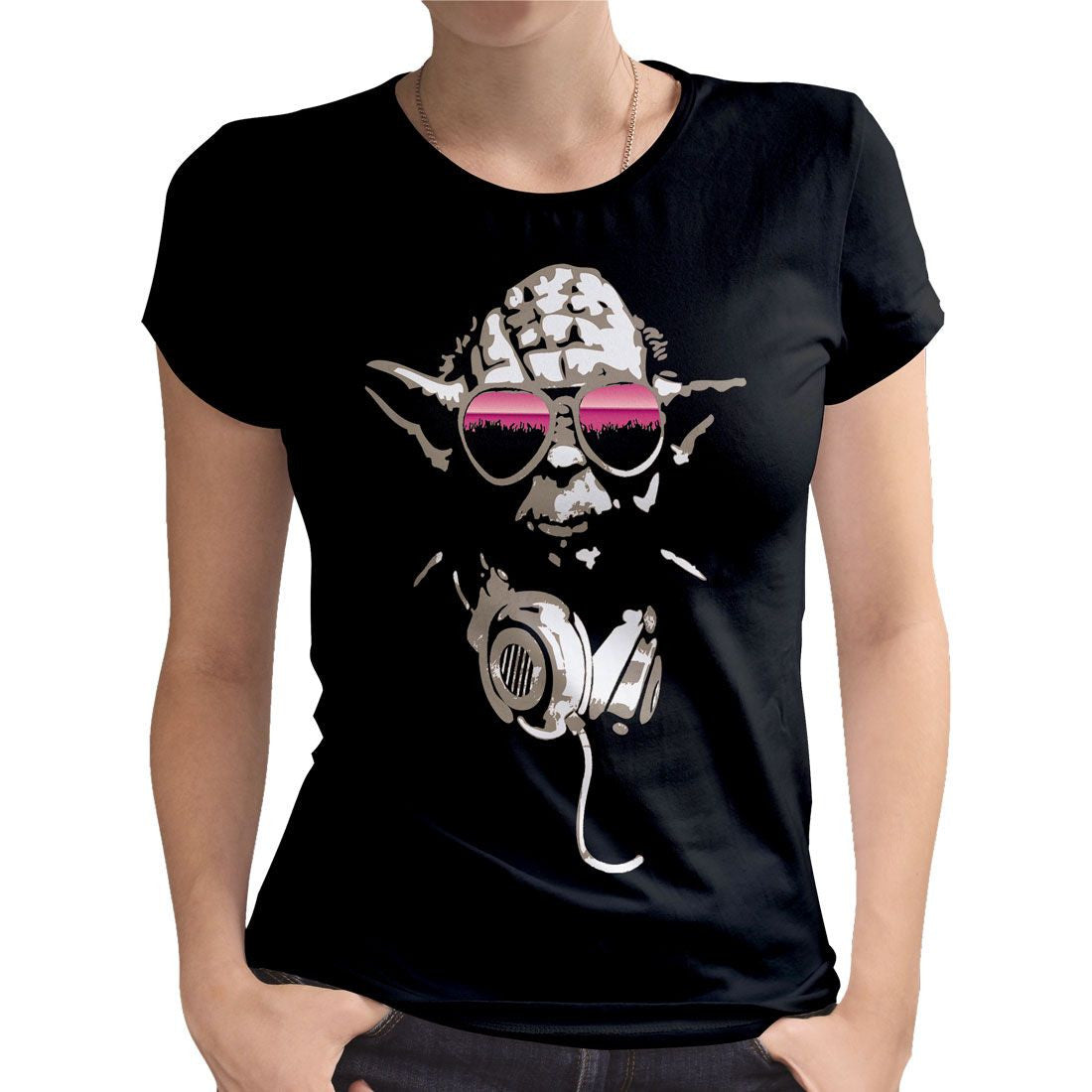 Star Wars Women's T-shirt - DJ Yoda